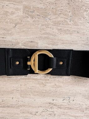 Vince Camuto Black Elastic Belt with Gold Ring Hardware
